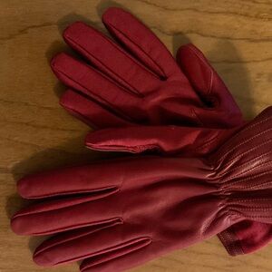 Isotoner Fleece-Lined Red Leather Gloves